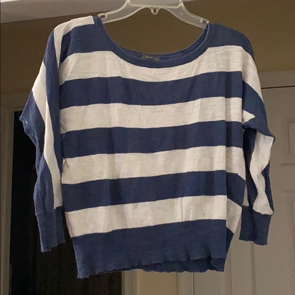 Cropped sweater - Picture 1 of 3